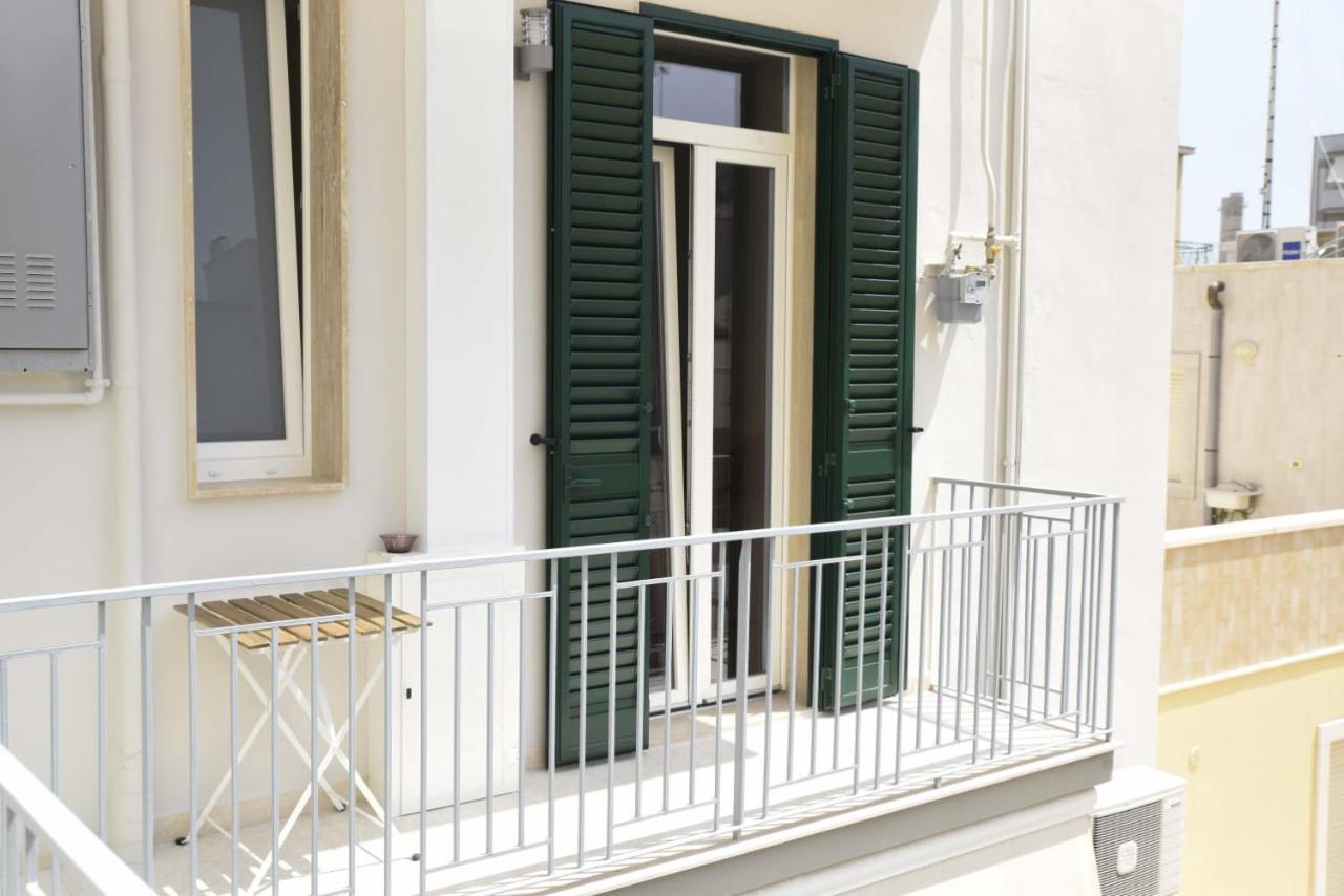 La Casa Del Gabbo Hotel Monopoli Buitenkant foto