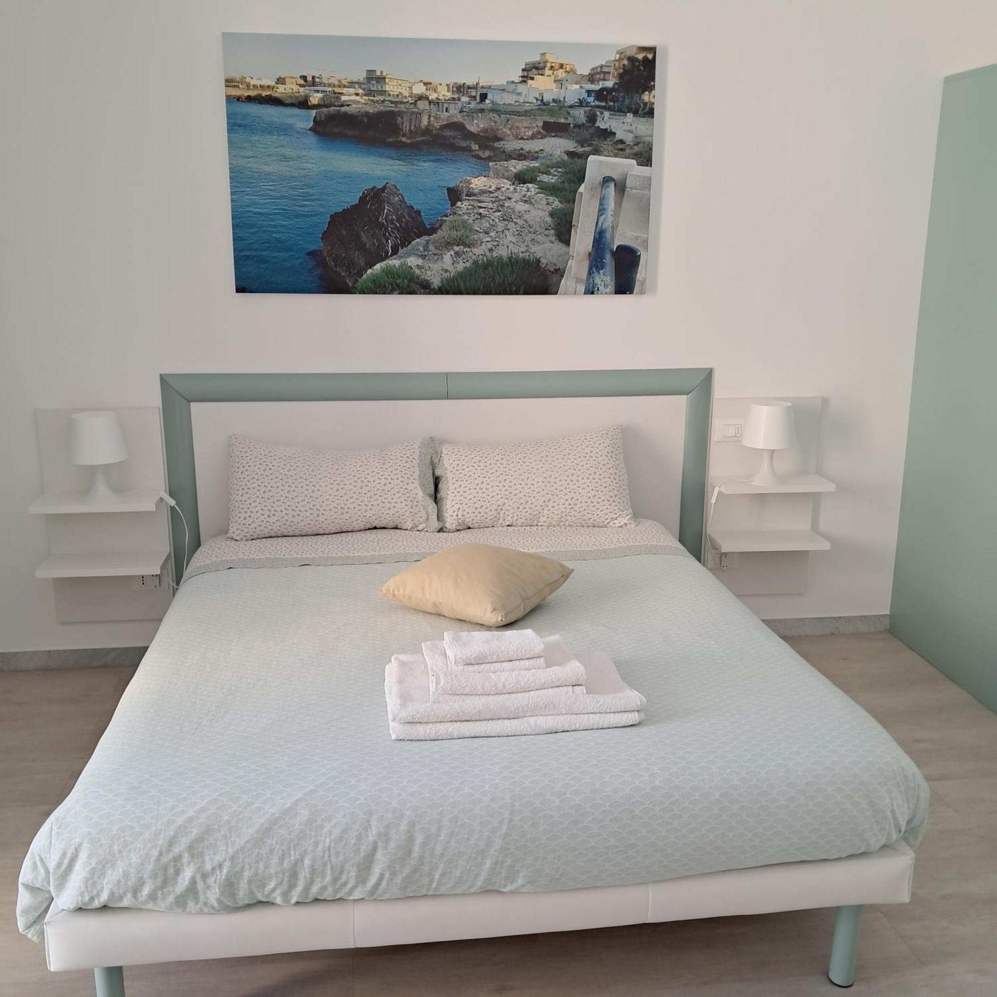 La Casa Del Gabbo Hotel Monopoli Buitenkant foto